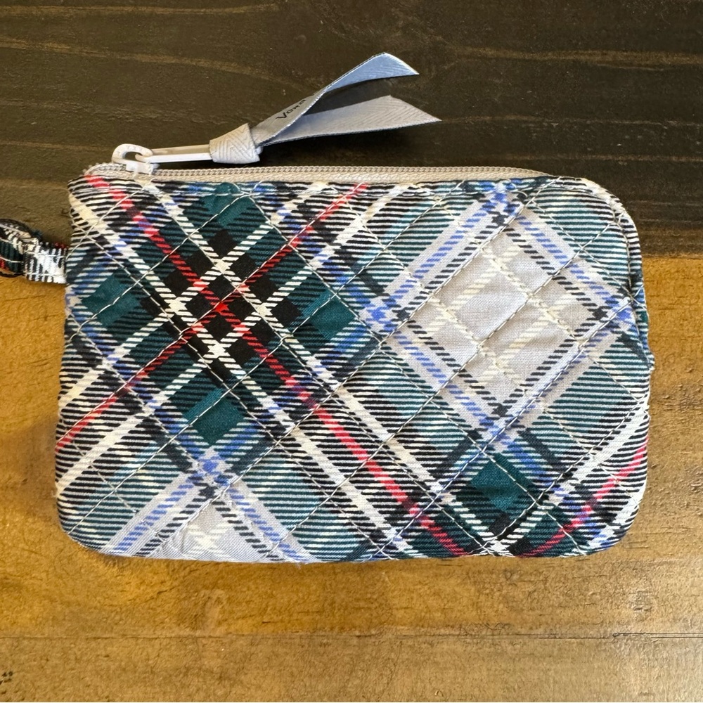 Vera Bradley Snowy Plaid RFID Zip Top ID Case